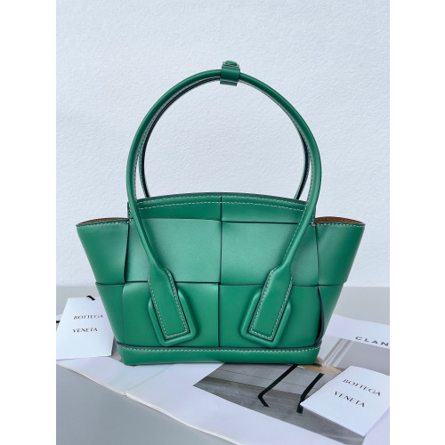 BOTTEGA VENETA MINI ARCOV