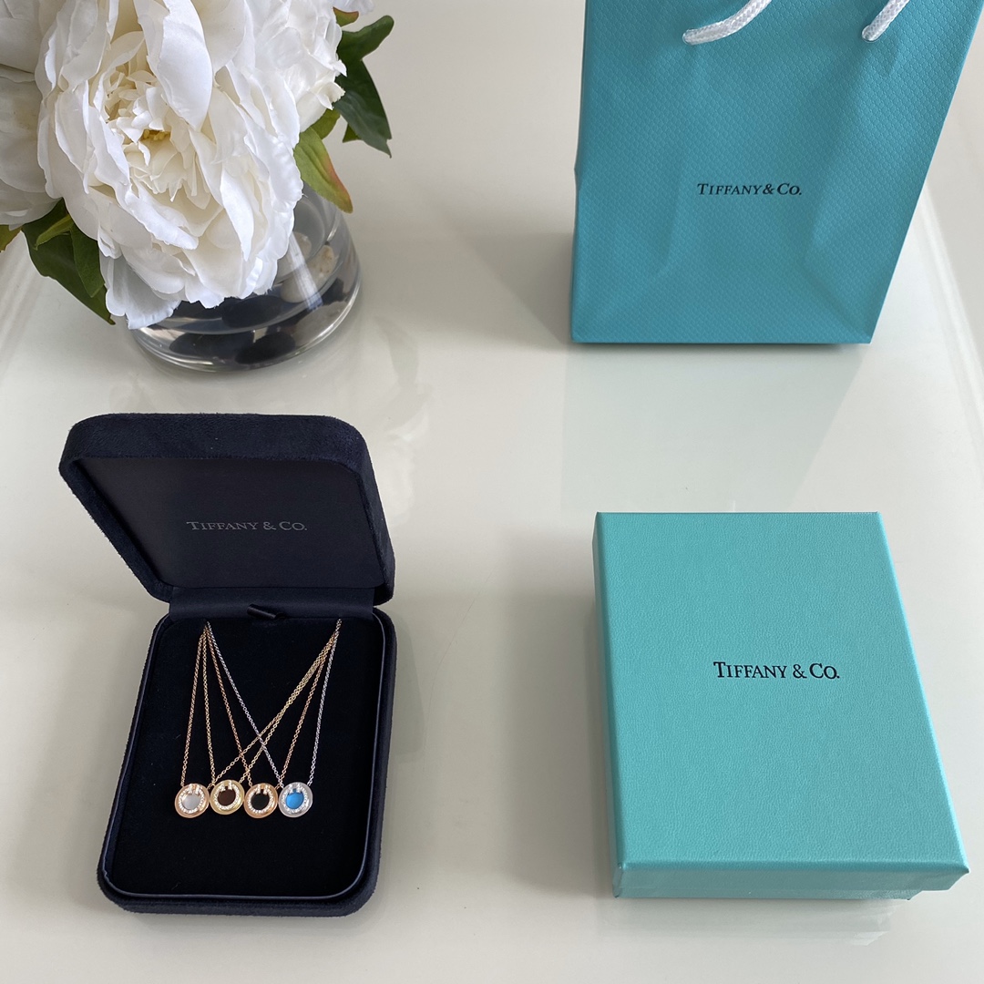 Tiffany Desperate Edition Double T New Necklace