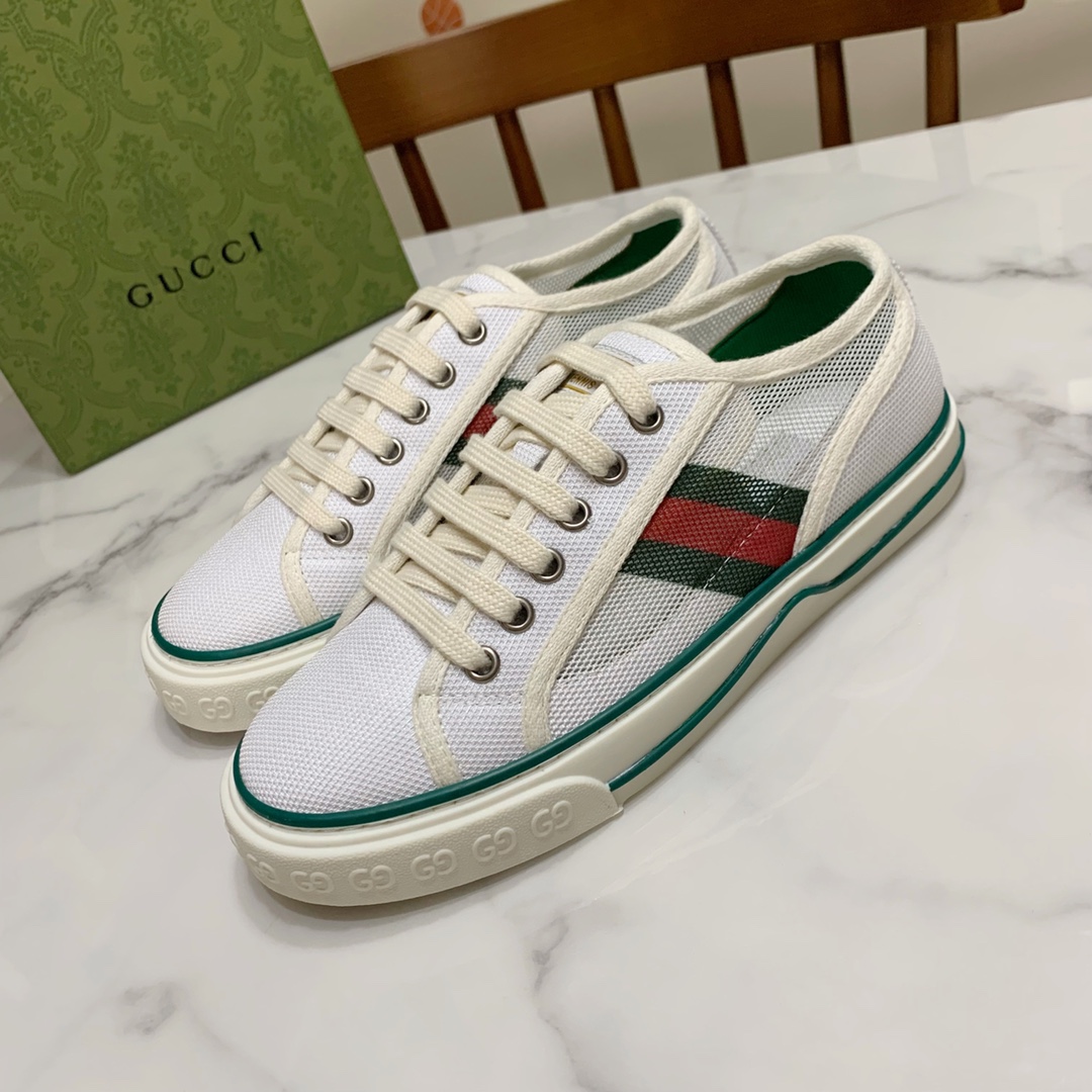 Gucci shoe98