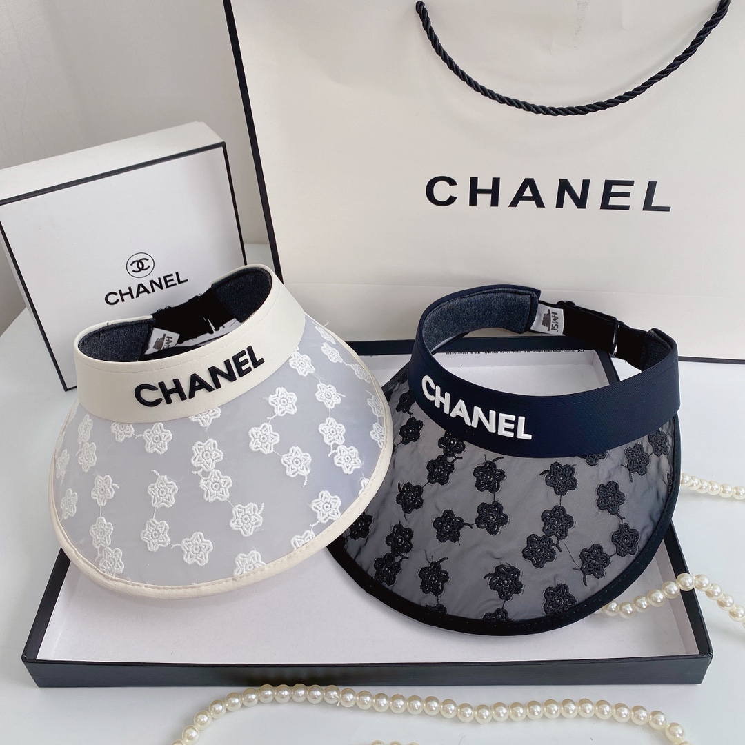 Elegant Lace Flower Top Hat