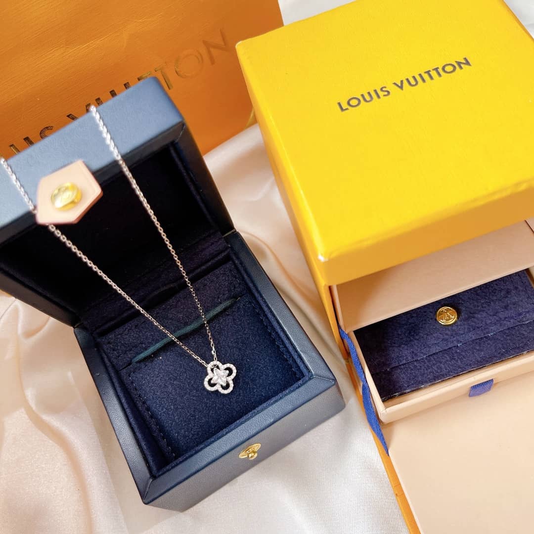 Buy Louis Vuitton Cheap Designer Necklace
