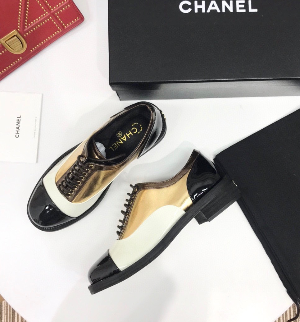 Chanel Shoes551