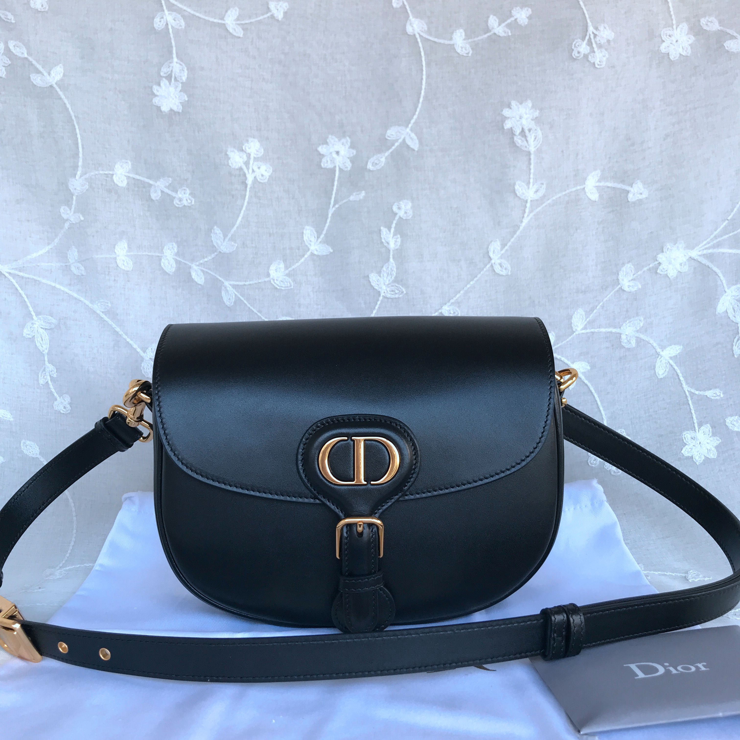 MEDIUM DIOR BOBBY BAG 18CM