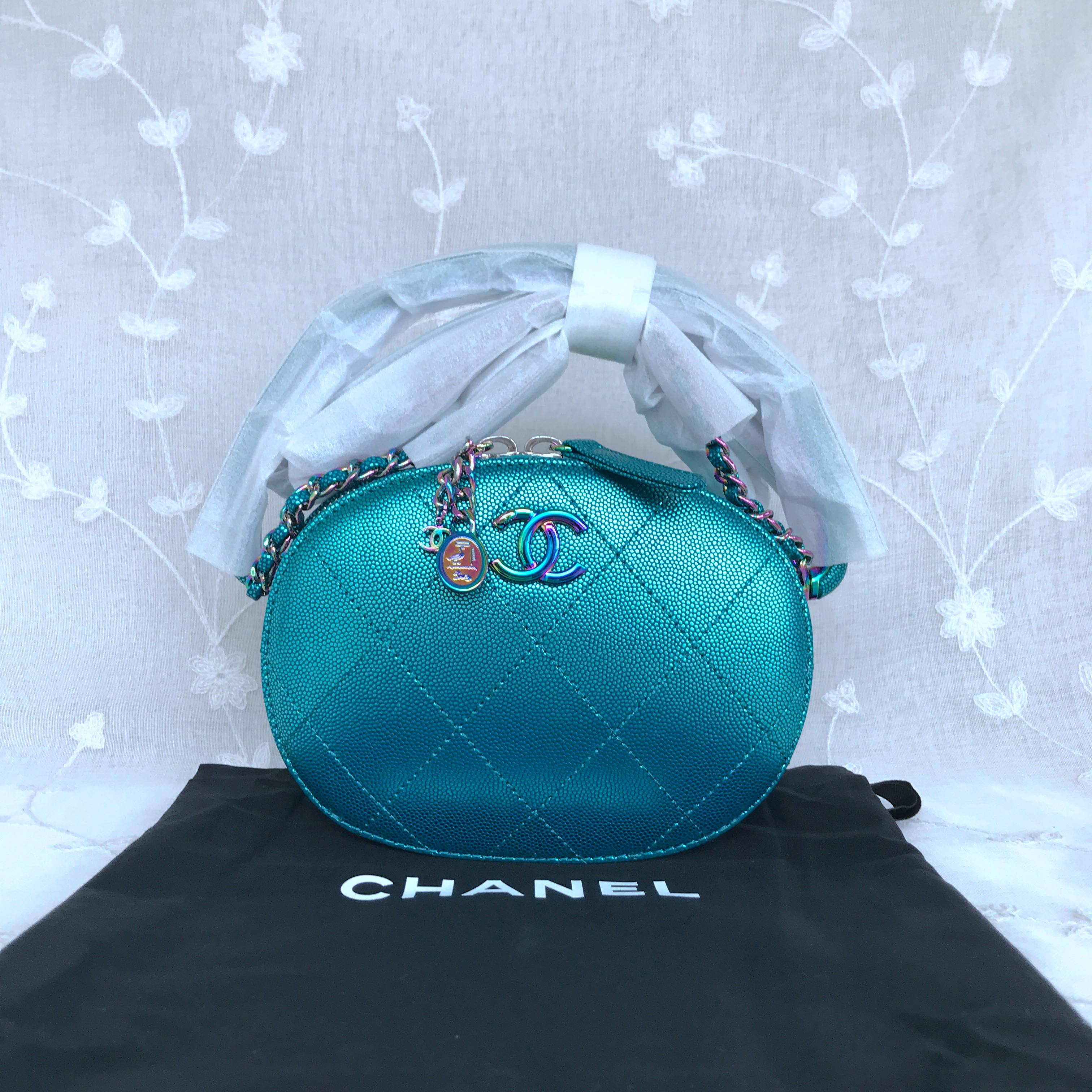 Chanel Shoulder bag