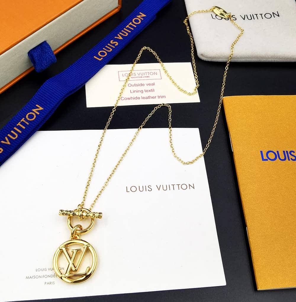 Wholesale Louis Vuitton Logo Necklace