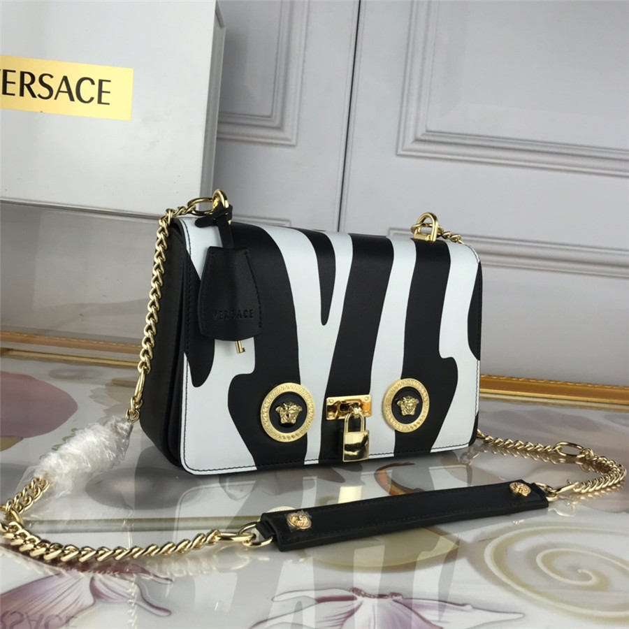 Versace AAA Quality Messenger Bags #720529