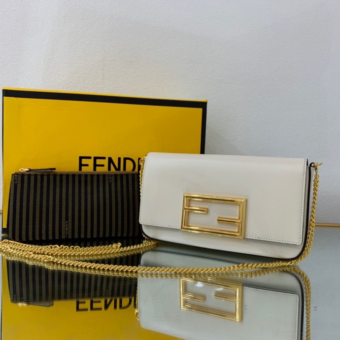 Fendi Pequin