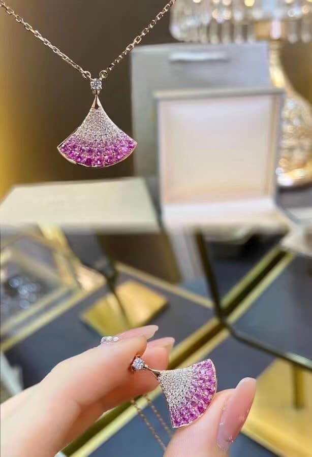 Luxury Bvlgari Classic AAA+ Necklace