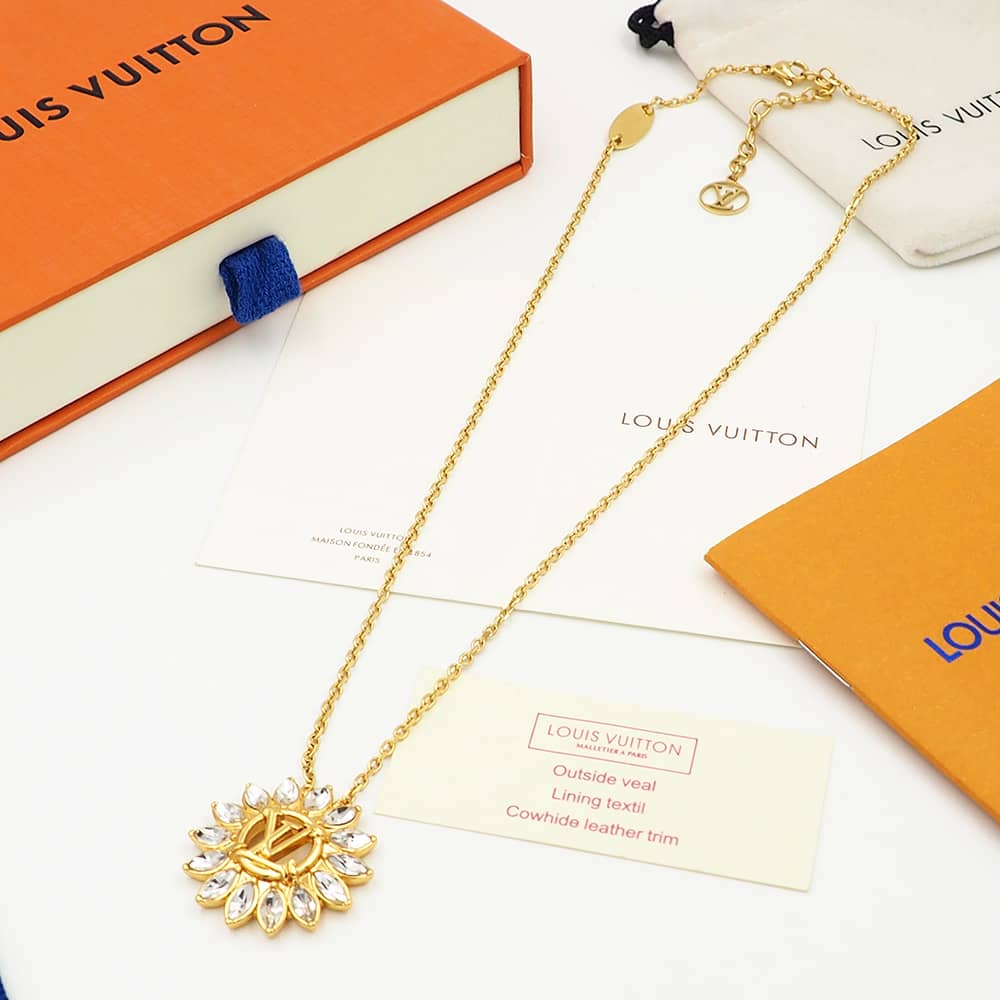 Wholesale Louis Vuitton AAA+ Necklace