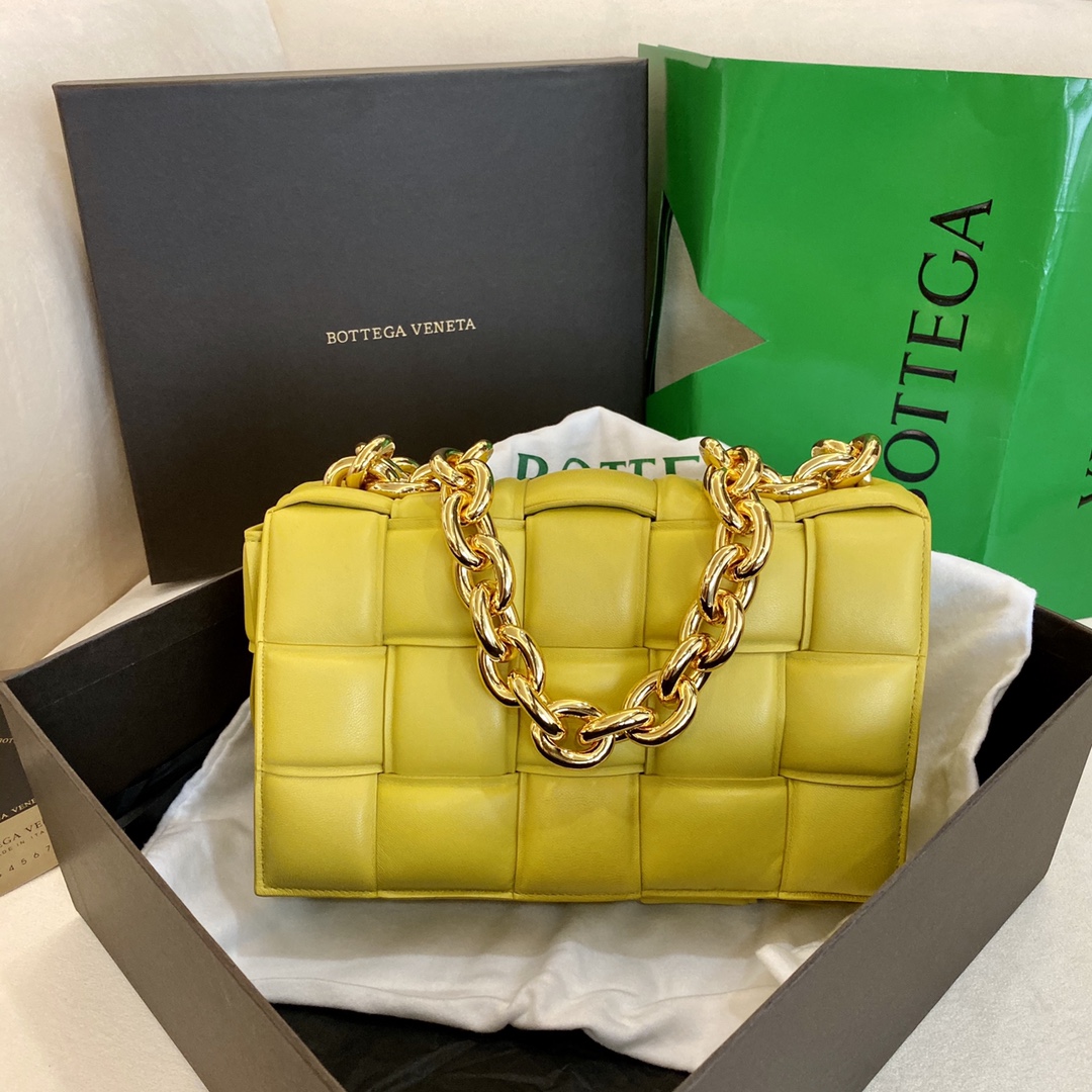 BOTTEGA VENETA THE CHAIN CASSETTE