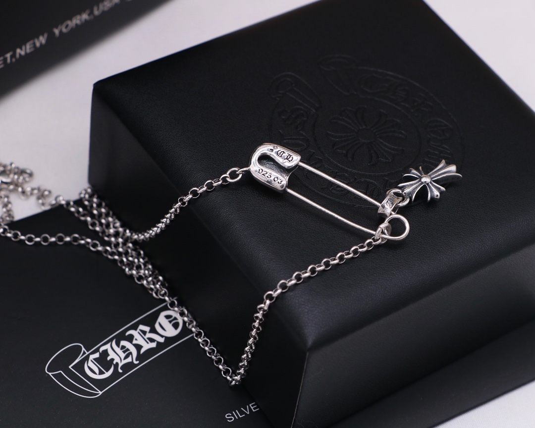 C*hrome H*earts Sterling silver pin pendant Clavicle chain