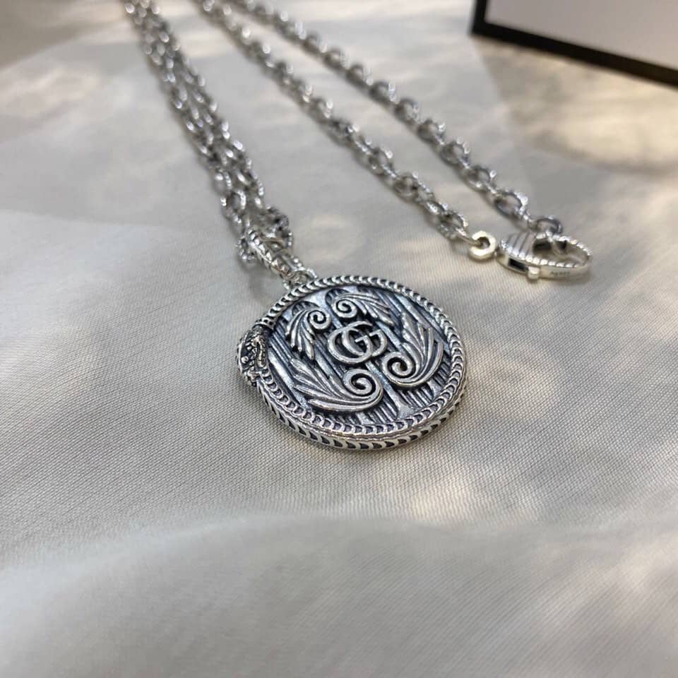 Knockoff Gucci Logo Necklace