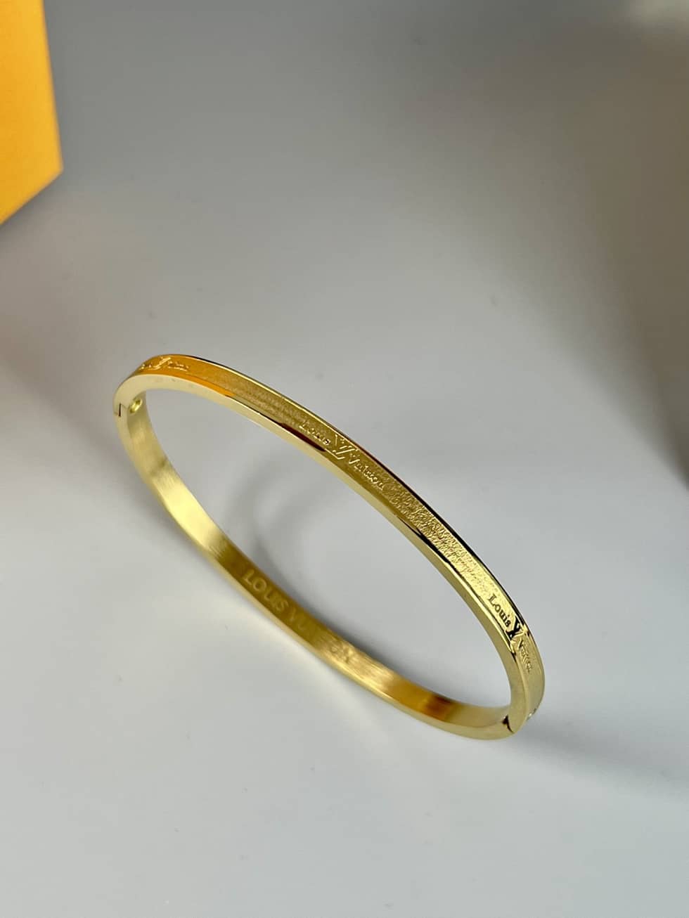 1:1 Louis Vuitton Bracelet Online