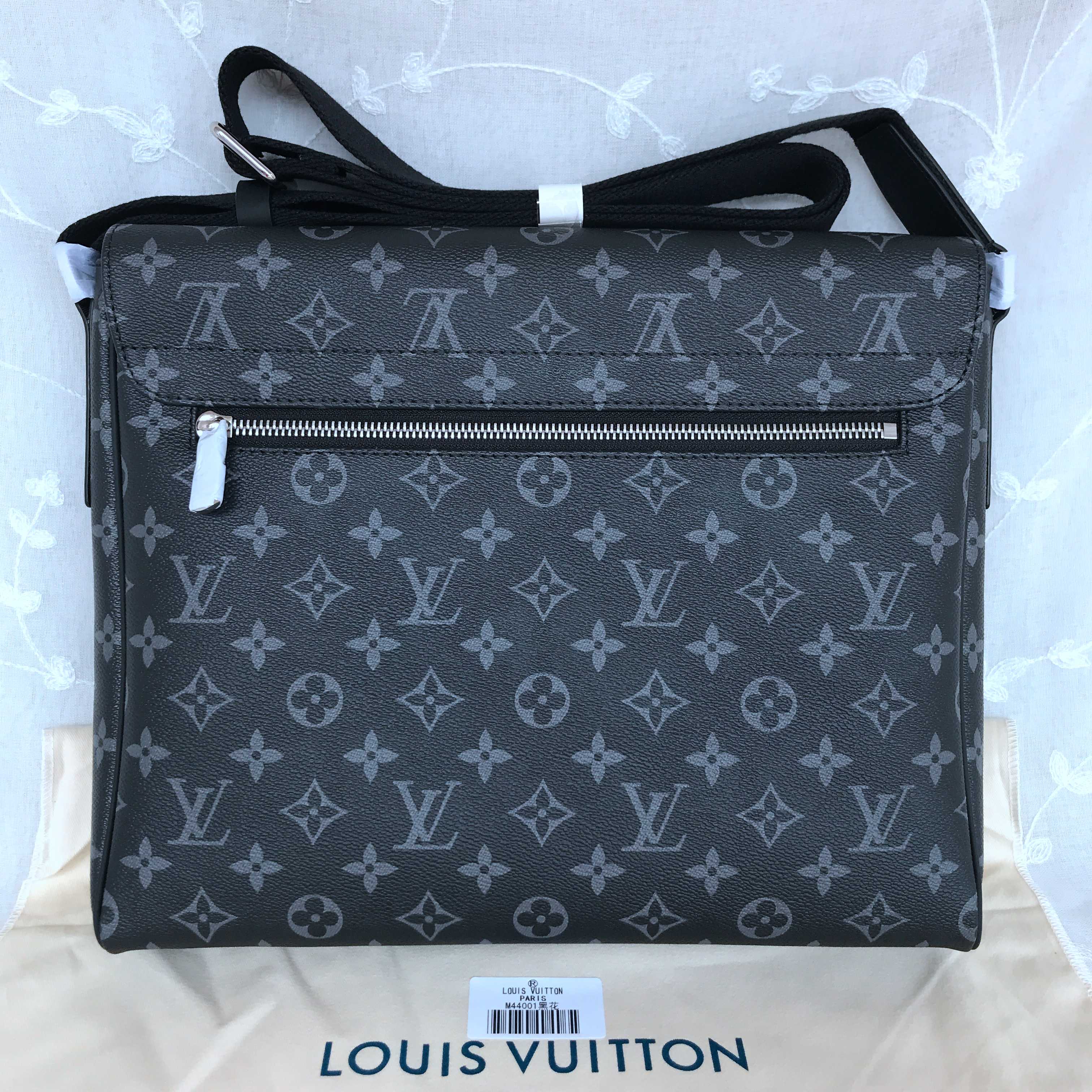 LV DISTRICT MM M44001