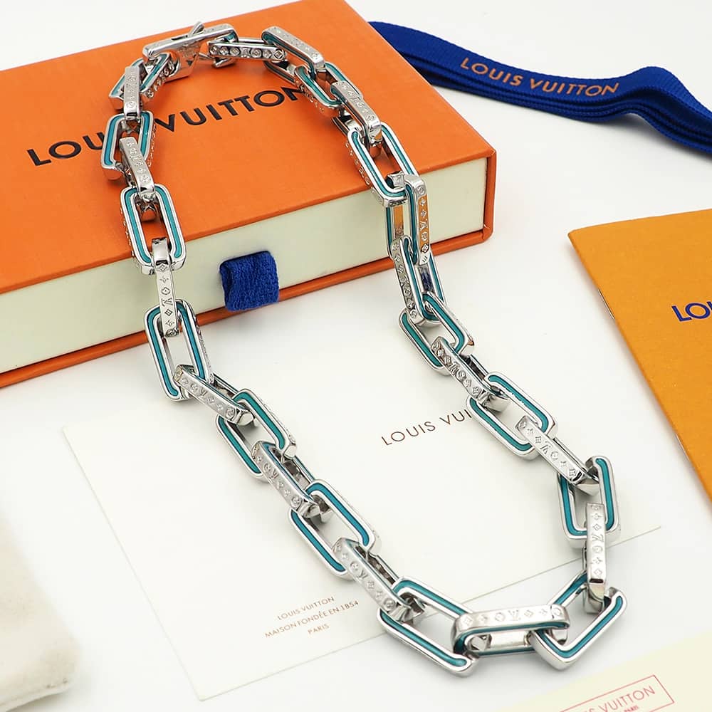 Fake Louis Vuitton Designer Necklace Wholesale