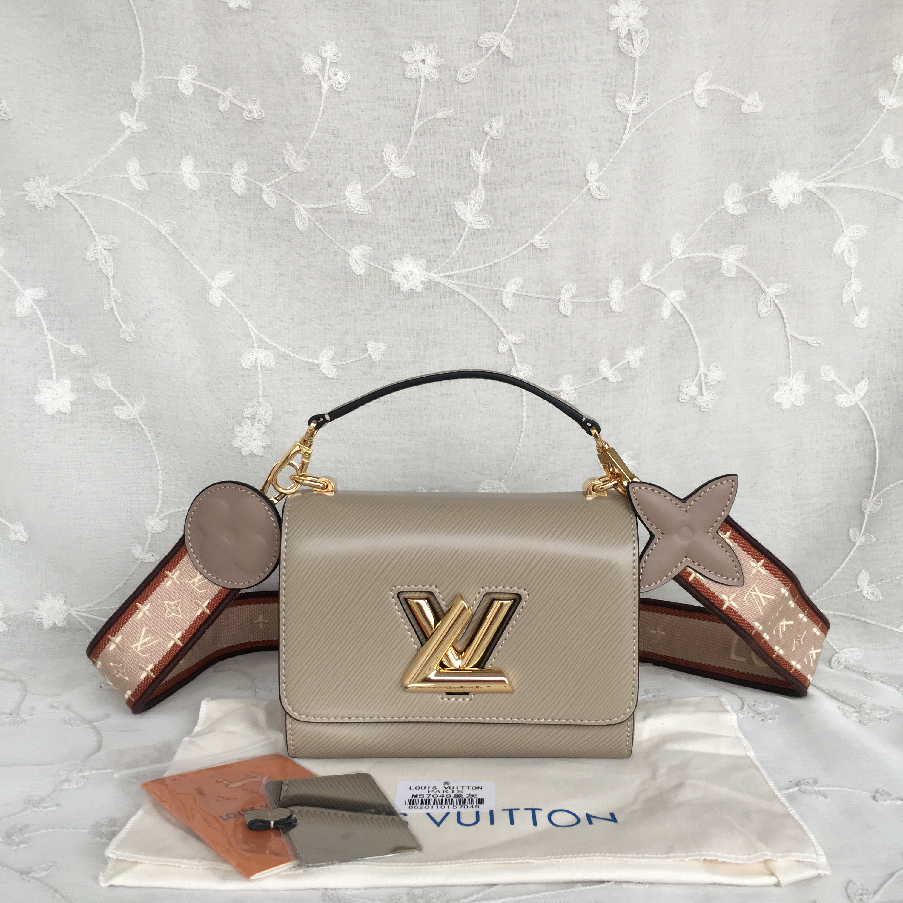 LV TWIST PM M57049