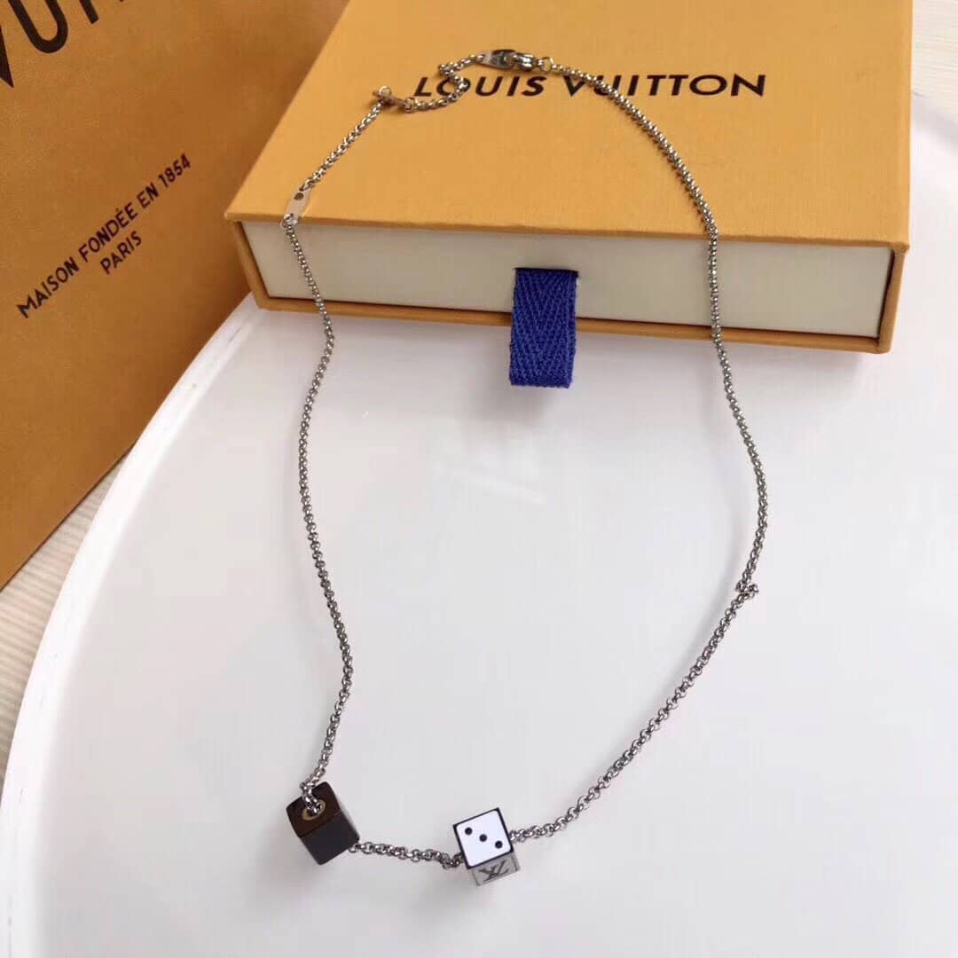 High Quality Louis Vuitton Replica Necklace