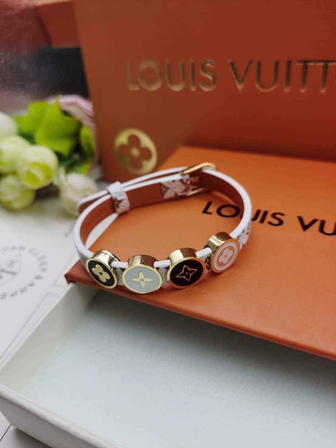 Louis Vuitton Imitation Designer Bracelet Wholesale