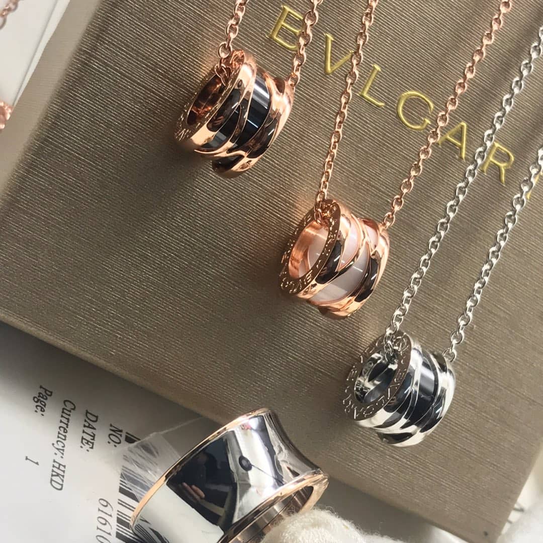 Knockoff Bvlgari Logo Necklace