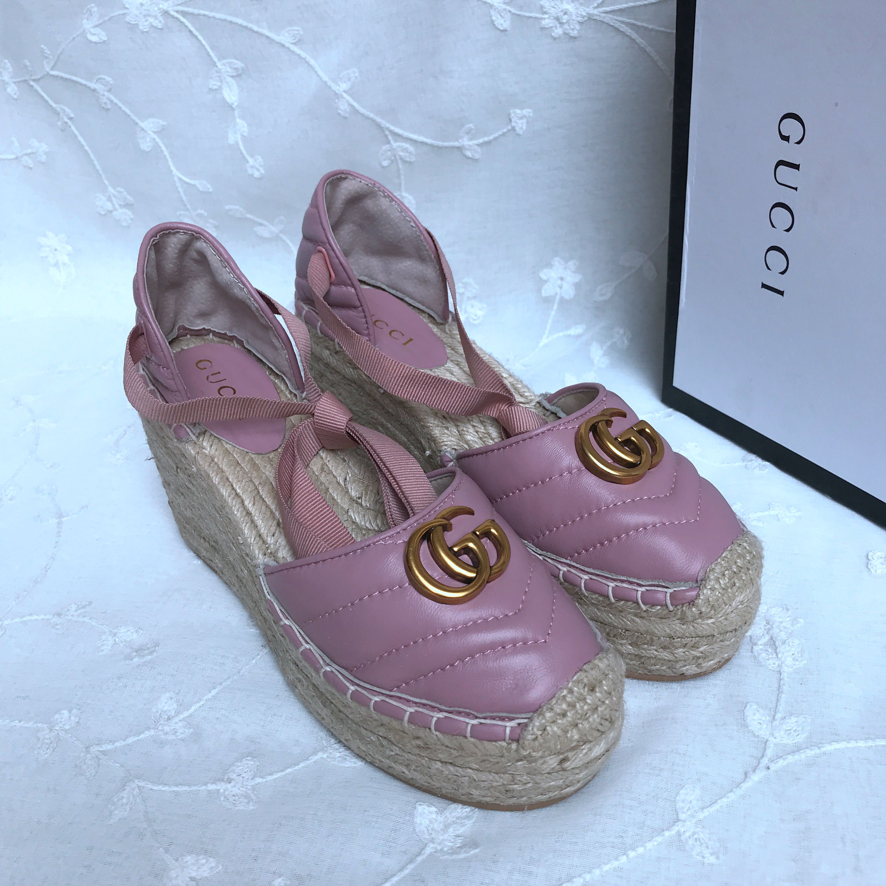 Gucci Wedge sandals 452186