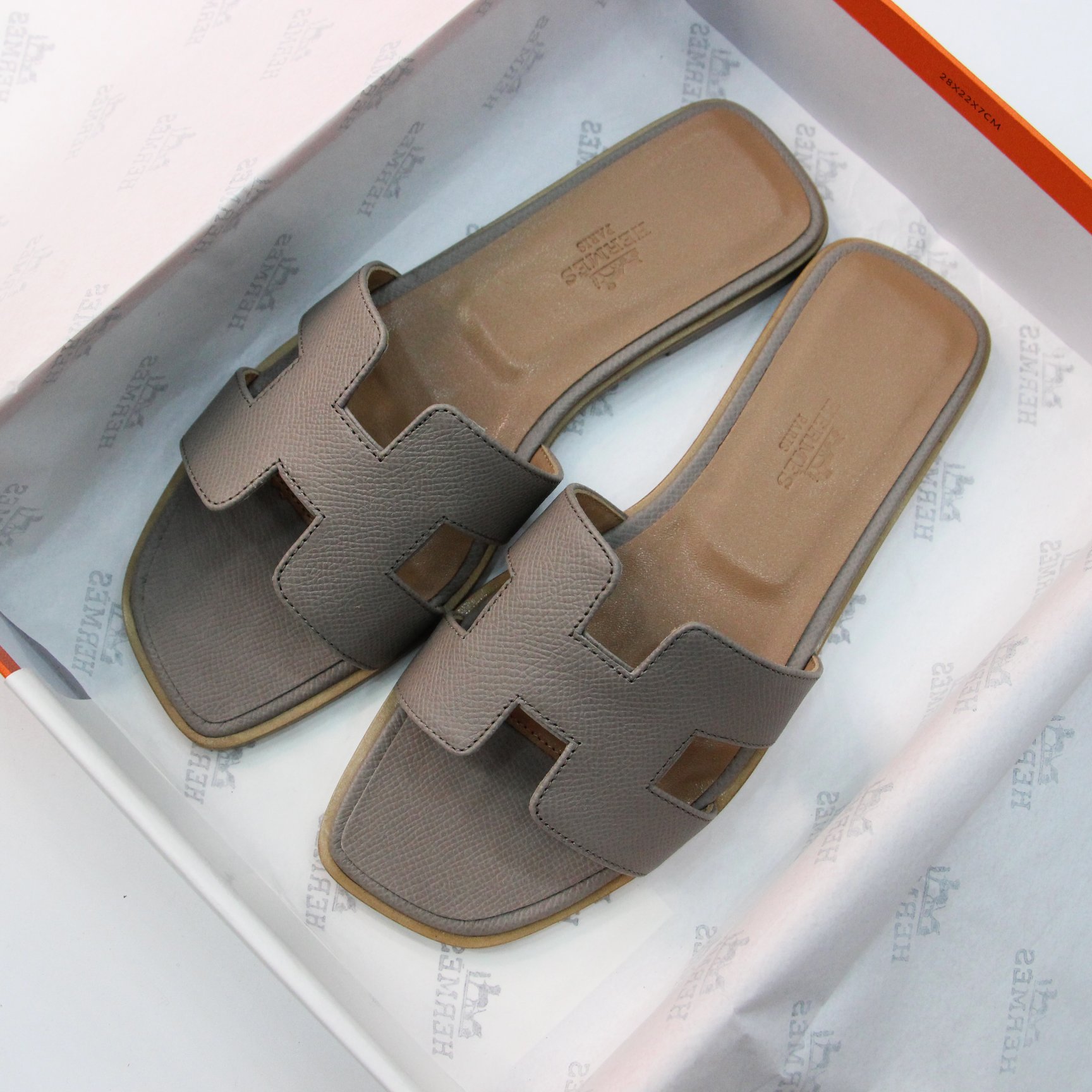 Hermes shoe128
