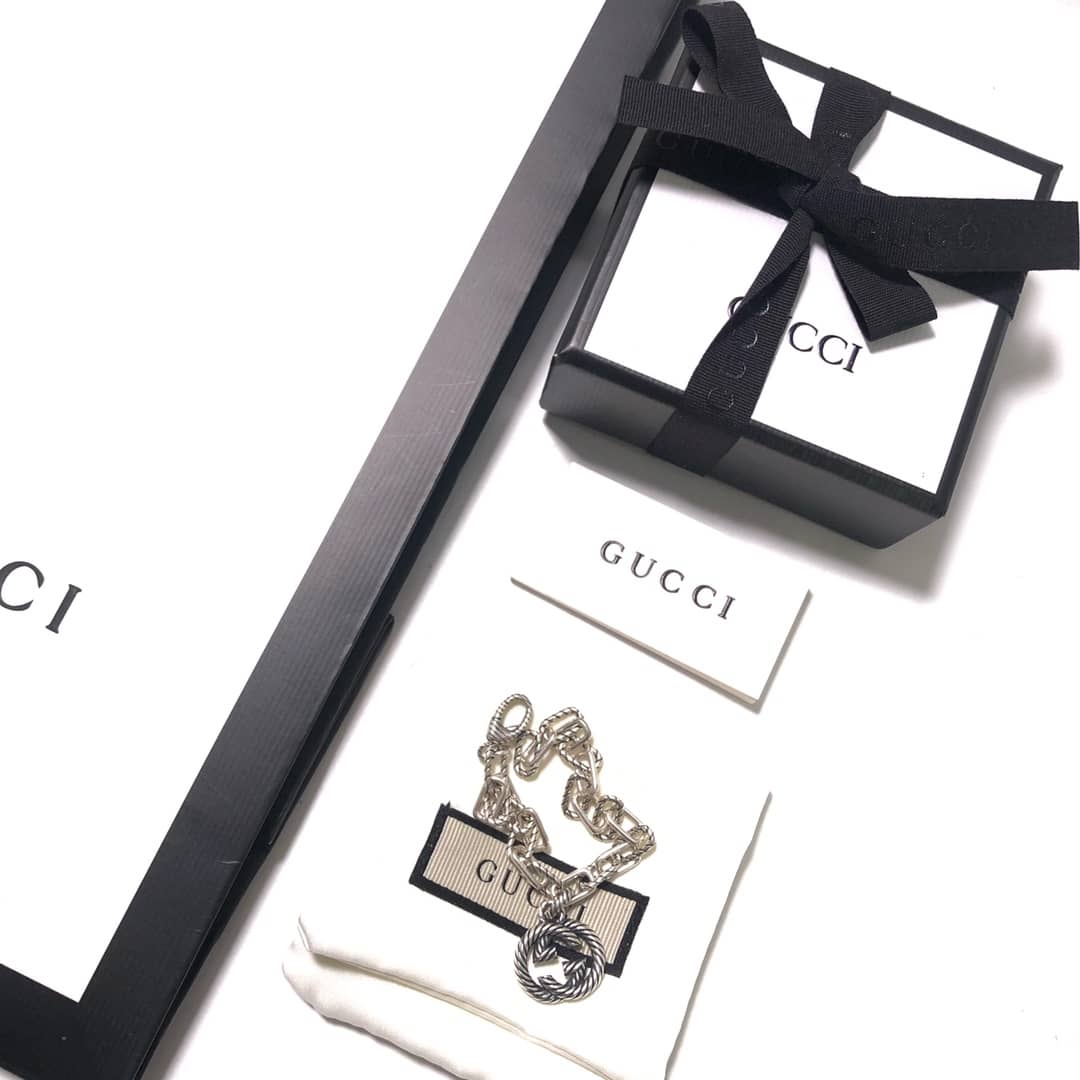 Knockoff Gucci Logo Bracelet