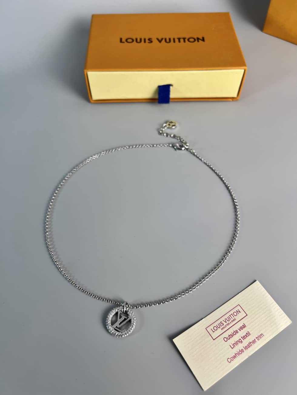 Louis Vuitton Best AAA Replica Necklace