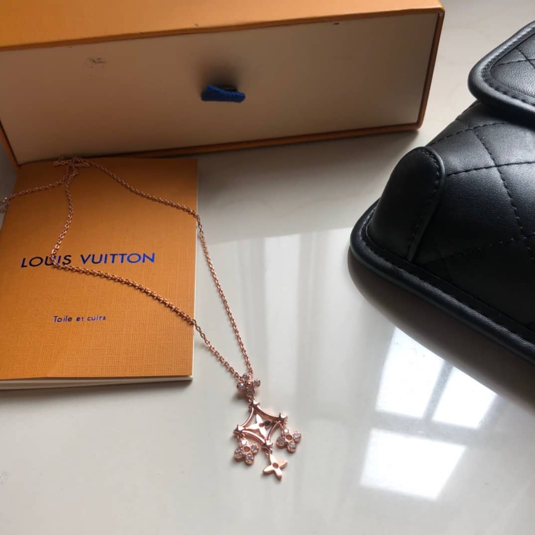 High Quality Louis Vuitton Necklace