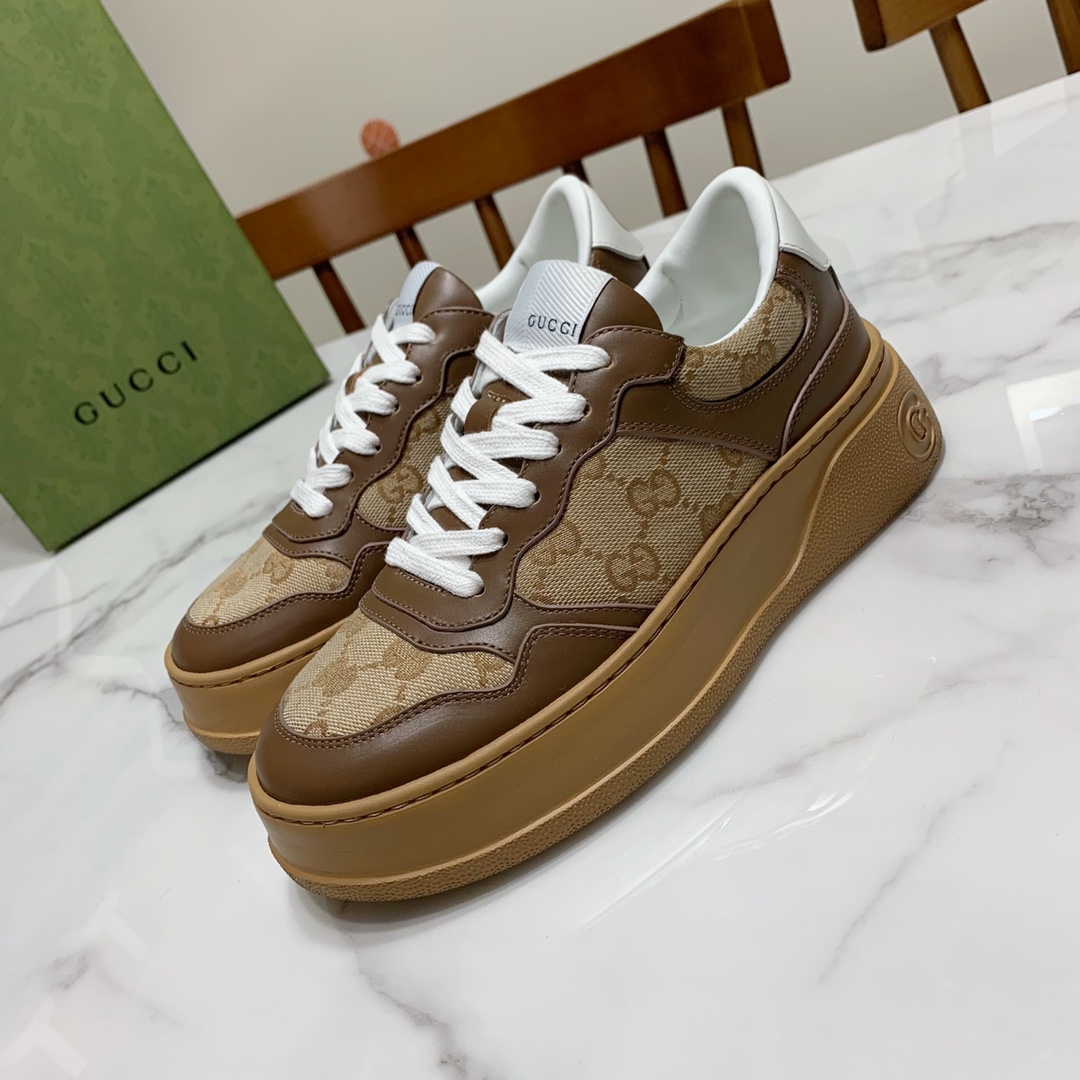Gucci shoe144