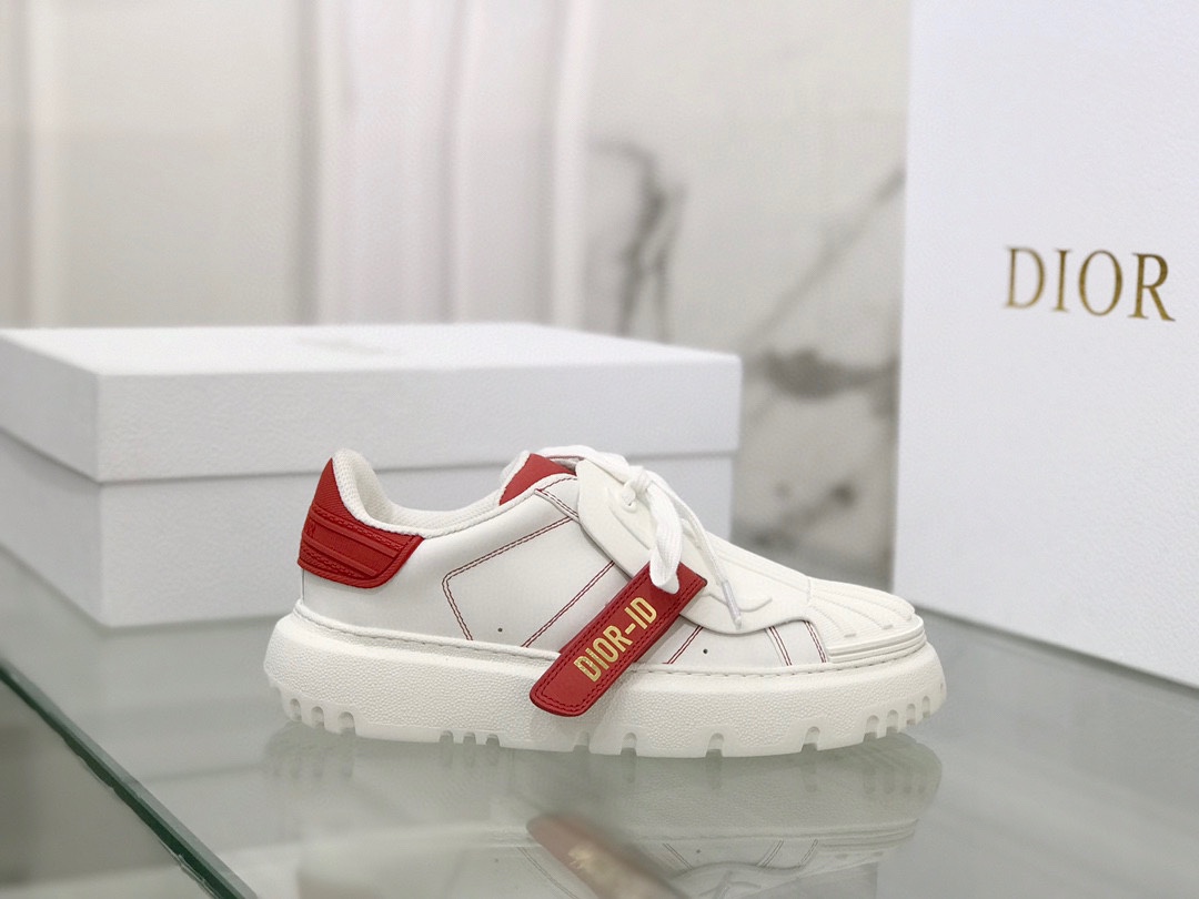 Dior shoes309