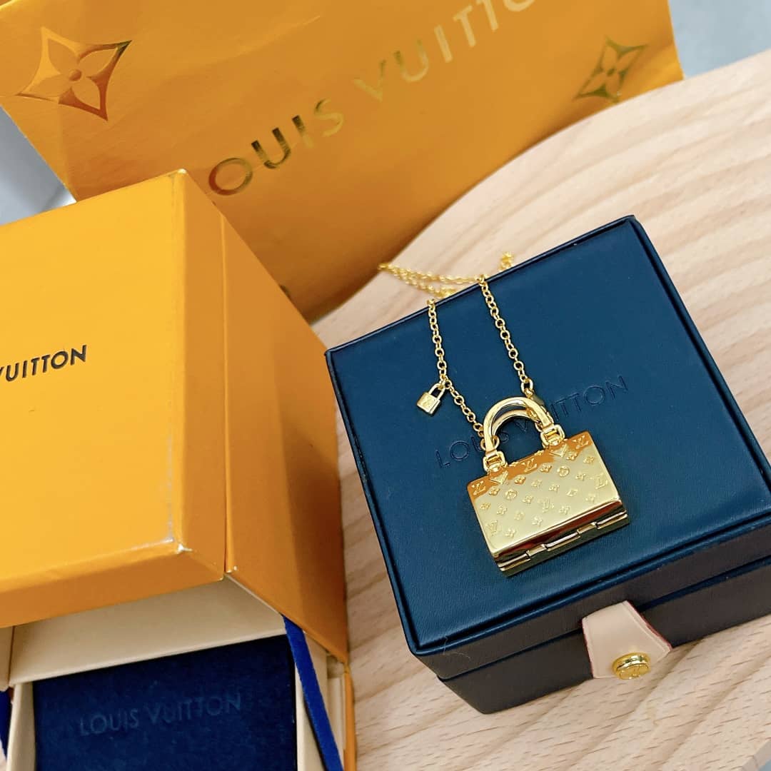Fake Louis Vuitton Logo Necklace
