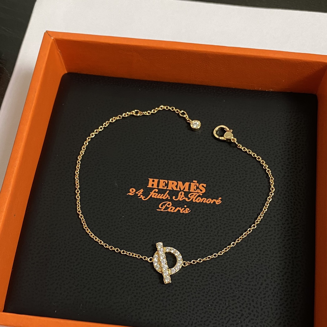 Hermès croisette bracelet