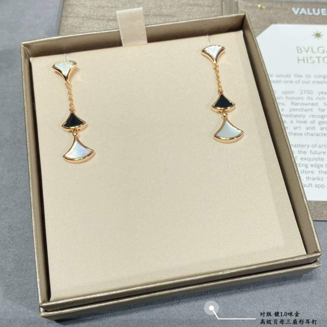 Fake Bvlgari Logo Earrings