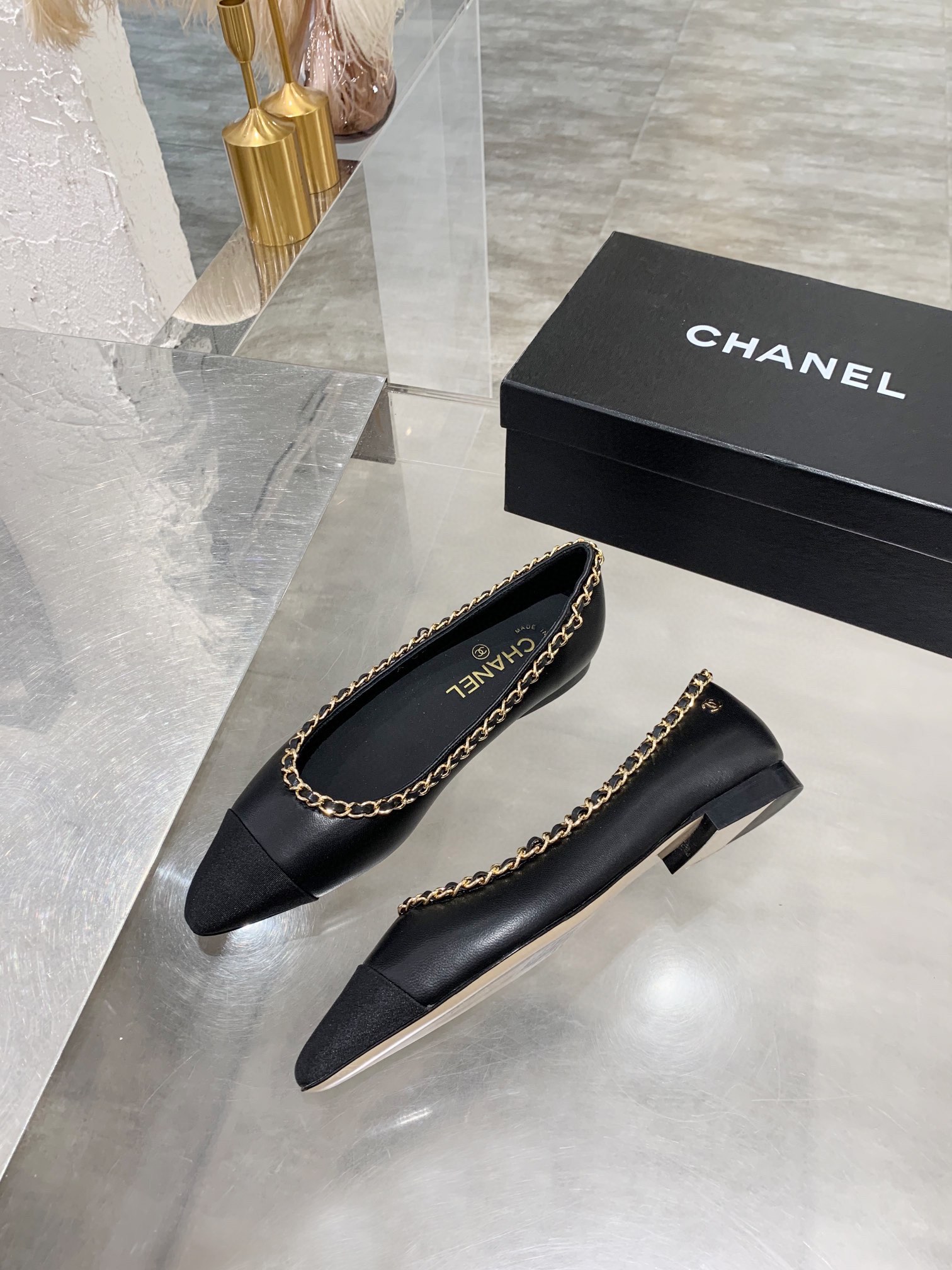 Chanel Shoes536