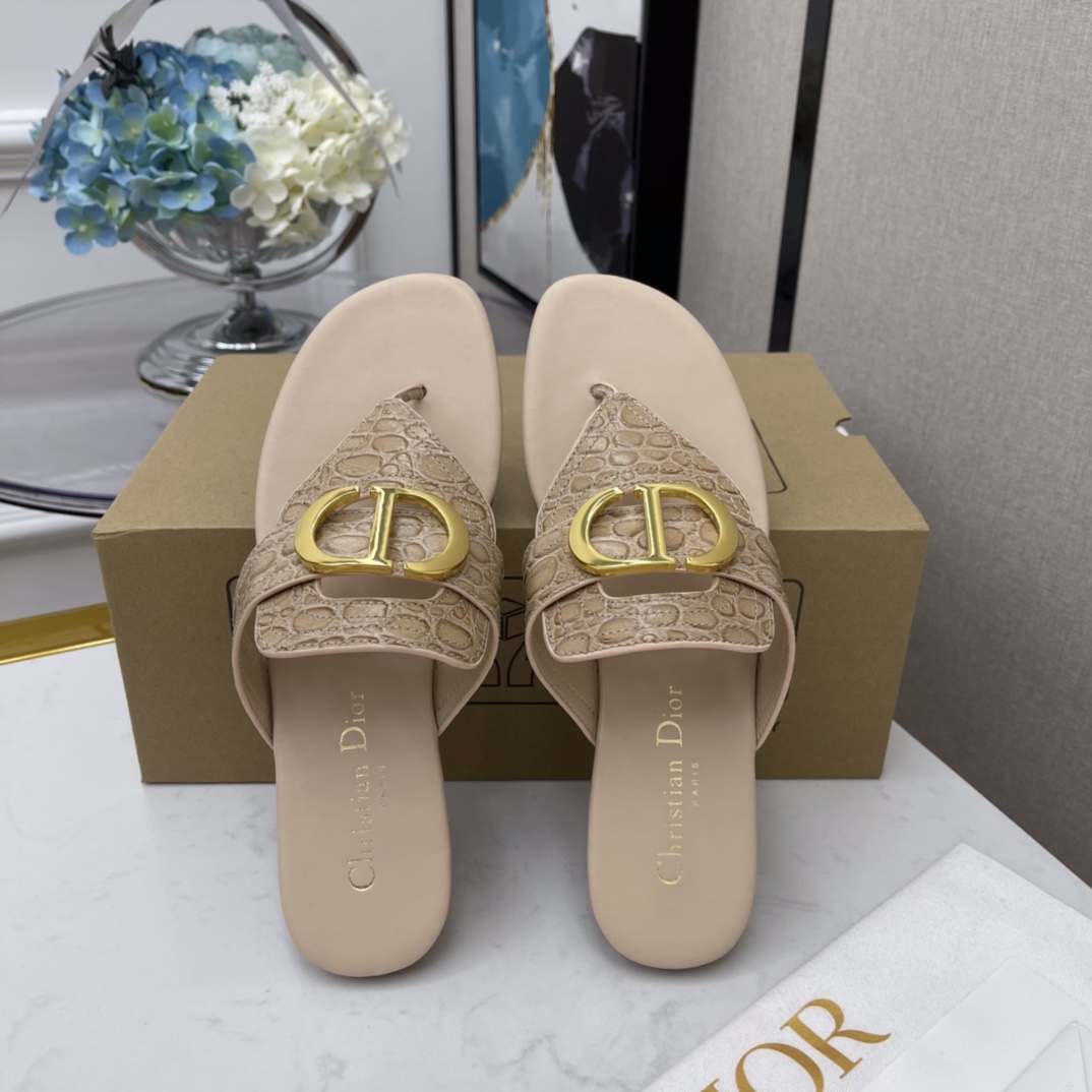 Dior shoes128