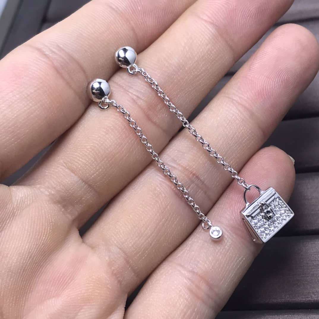 Luxury Hermes Classic AAA+ Earrings