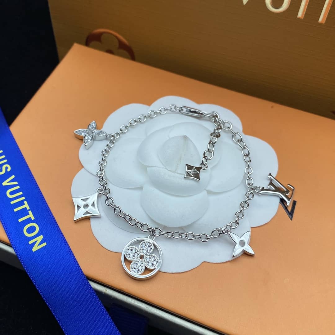 7 Star Louis Vuitton Bracelet