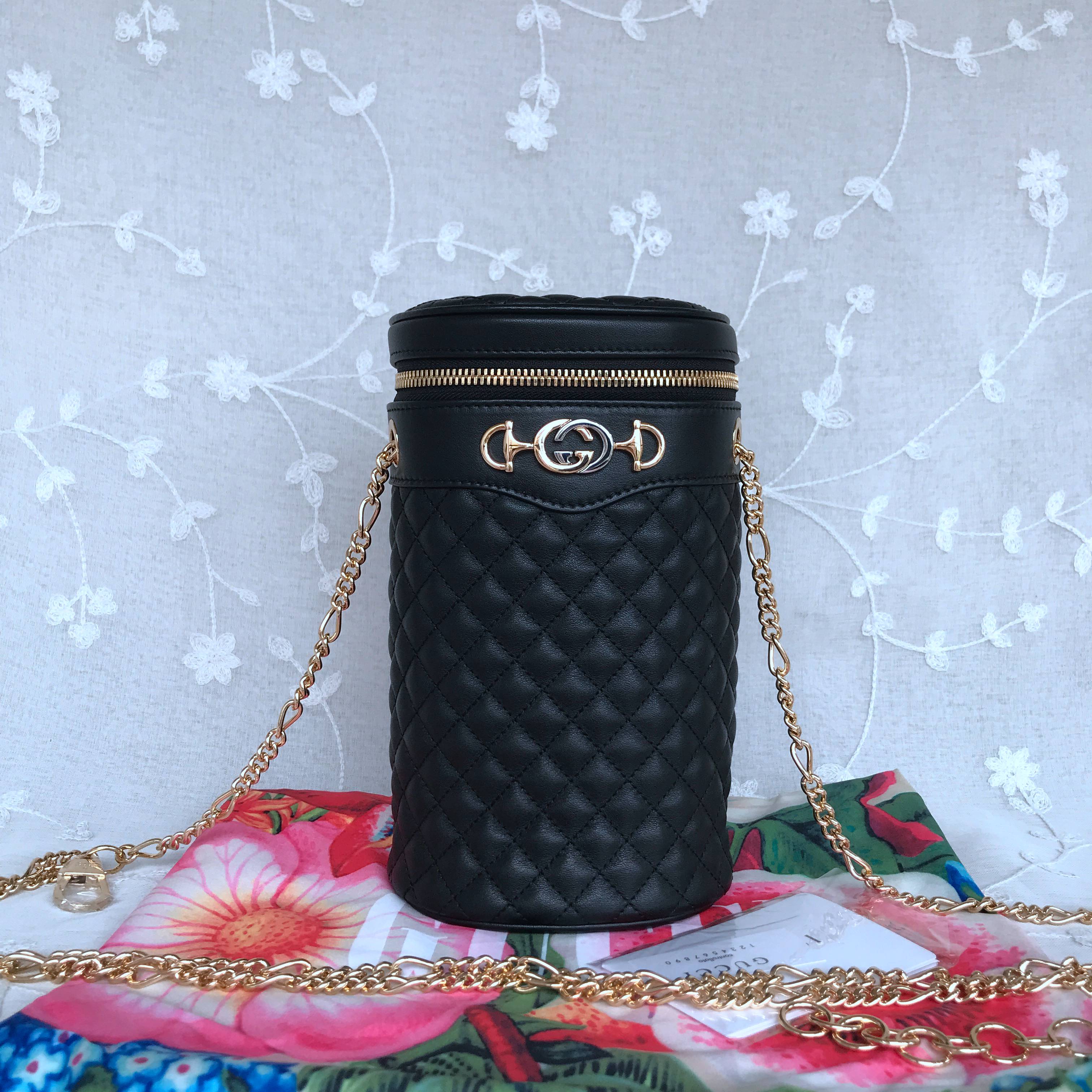 Gucci Shoulder Bag 572298