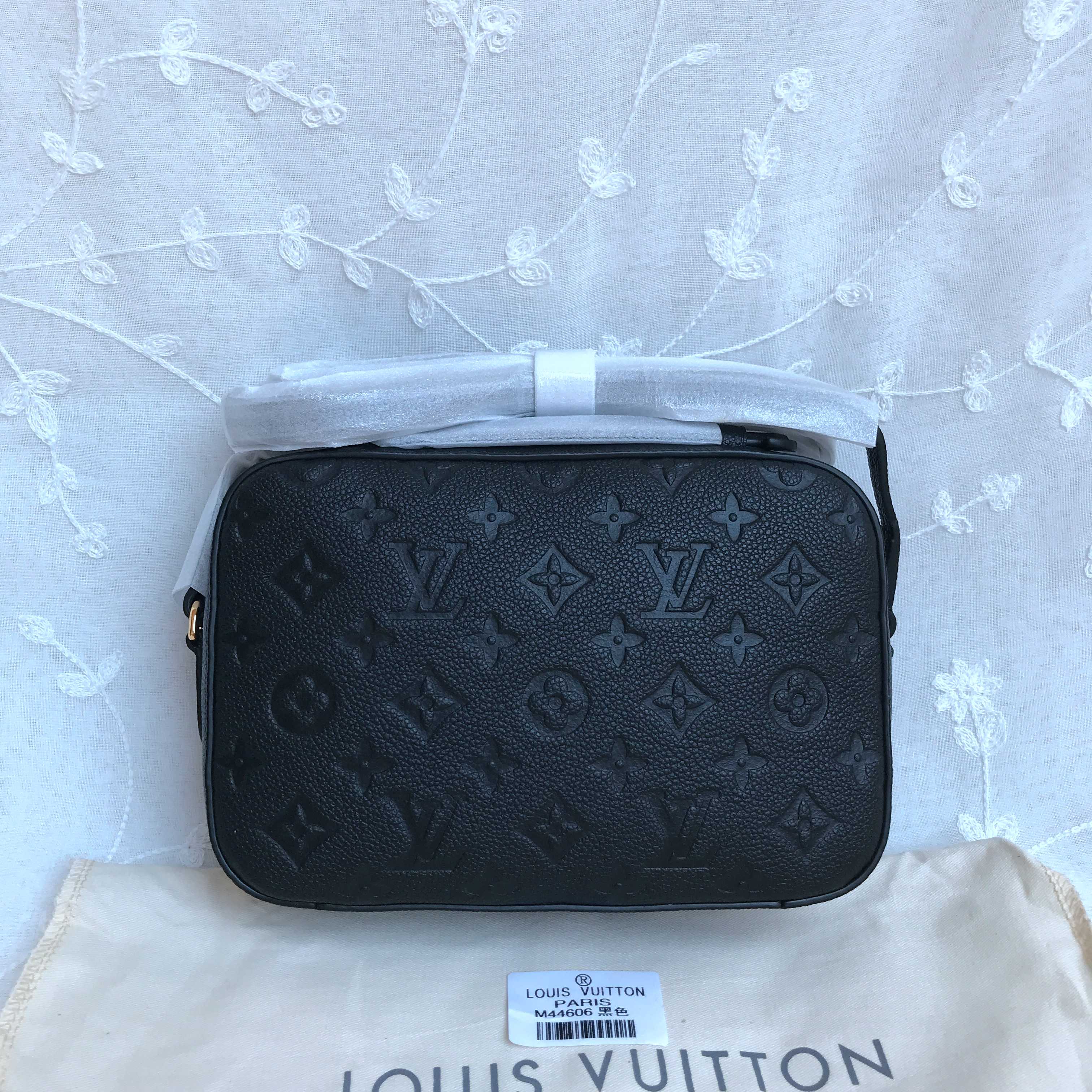 LV SAINTONGE M44606
