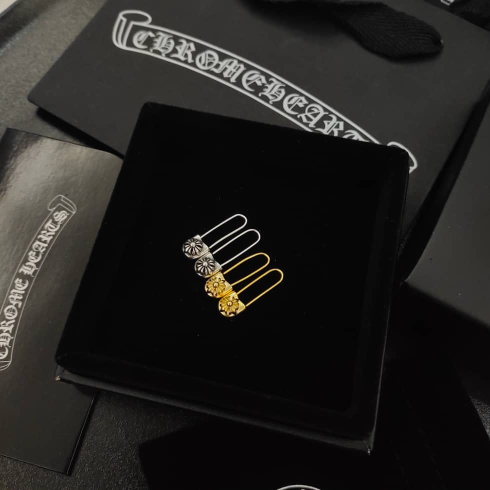 1:1 Chrome Hearts Earrings Online