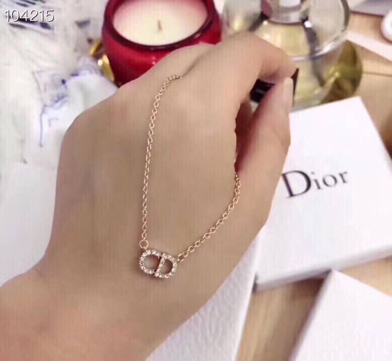 7 Star Dior Necklace