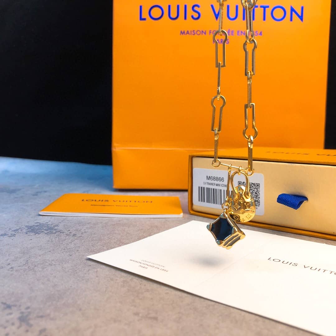 Top Quality Louis Vuitton Necklace