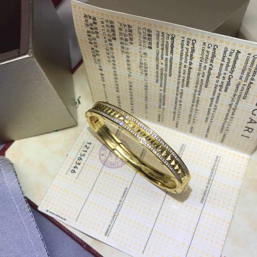 Fake Bvlgari Logo Bracelet