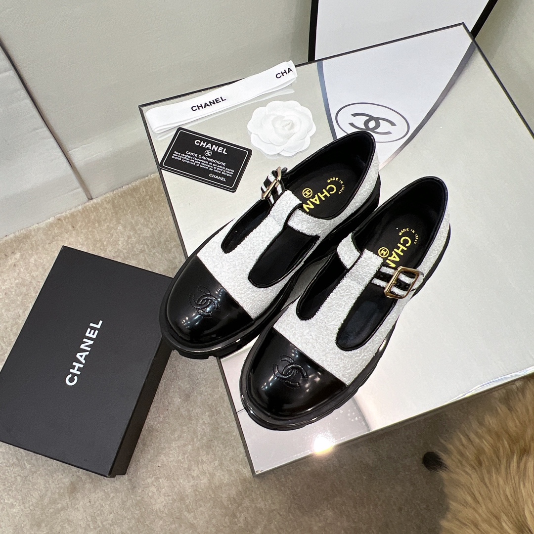 Chanel Shoes494