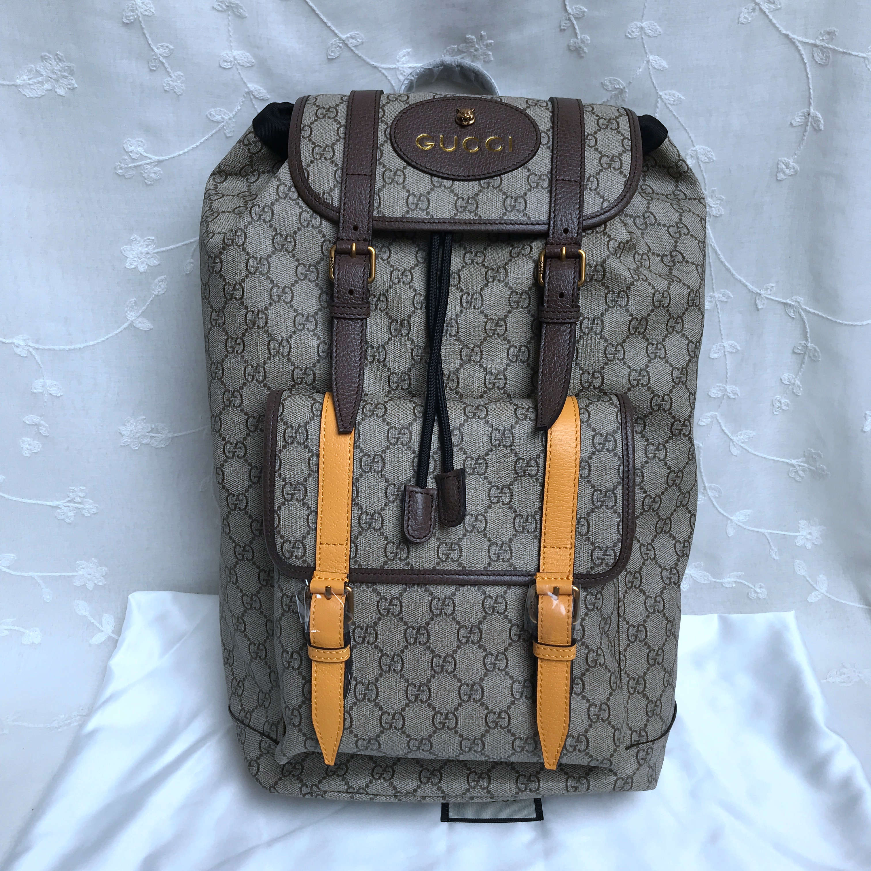 Gucci Supreme Backpack 473869