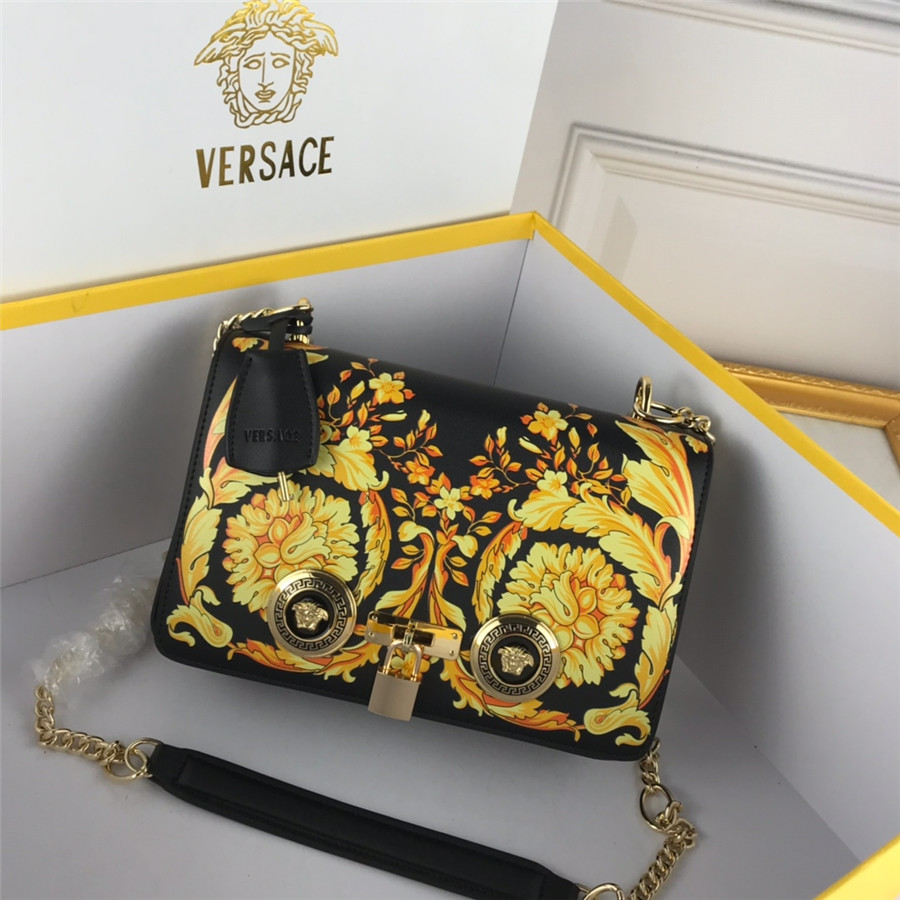 Versace AAA Quality Messenger Bags #720532