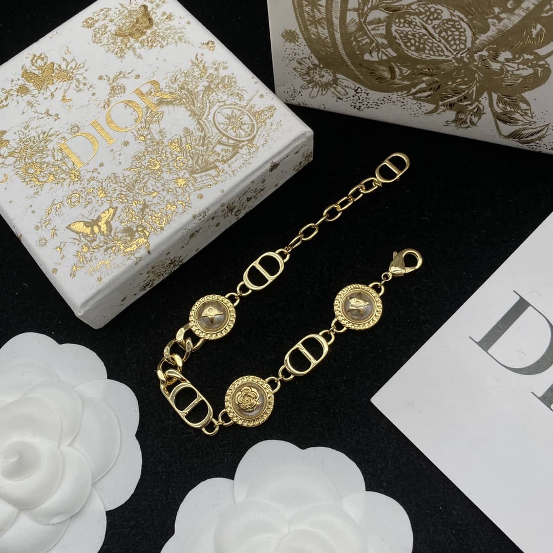 Knockoff Dior Logo Bracelet