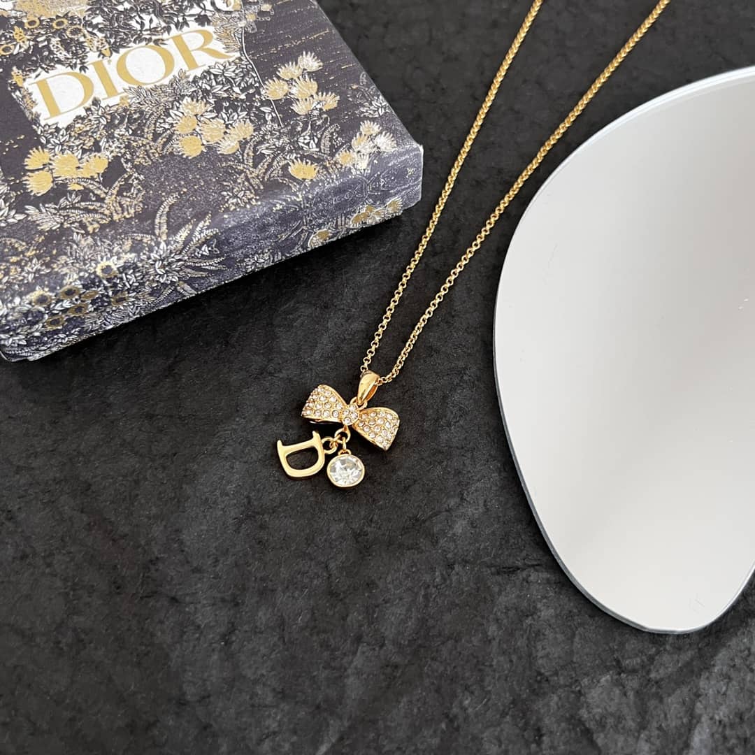 Fake Dior Logo Necklace