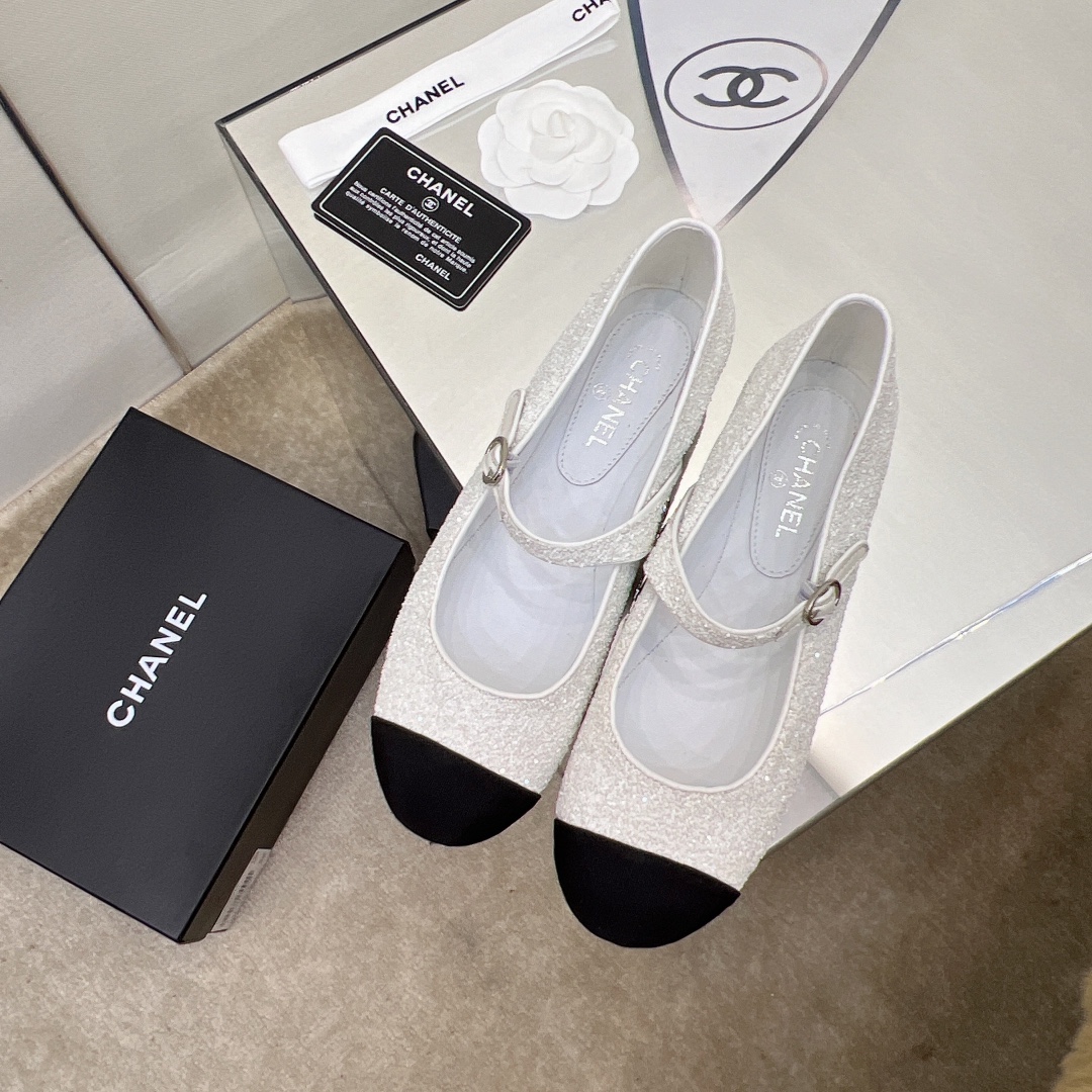 Chanel Shoes137