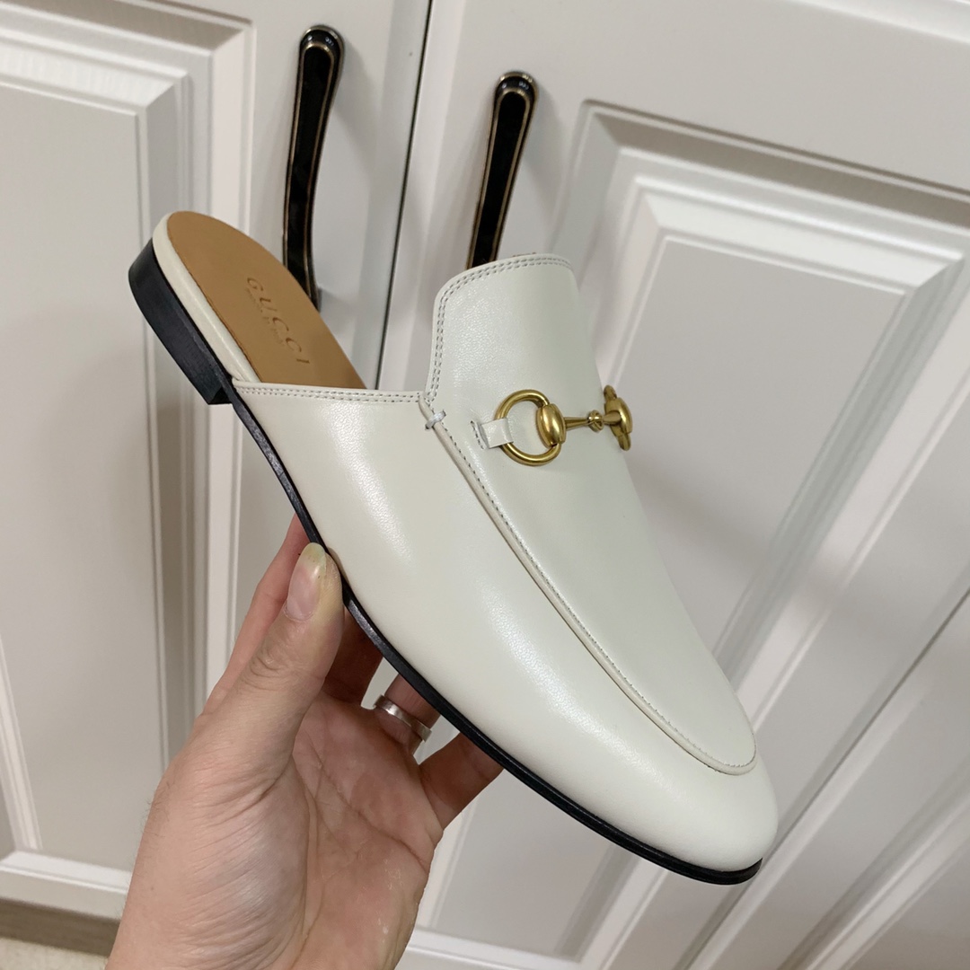 Gucci shoe250